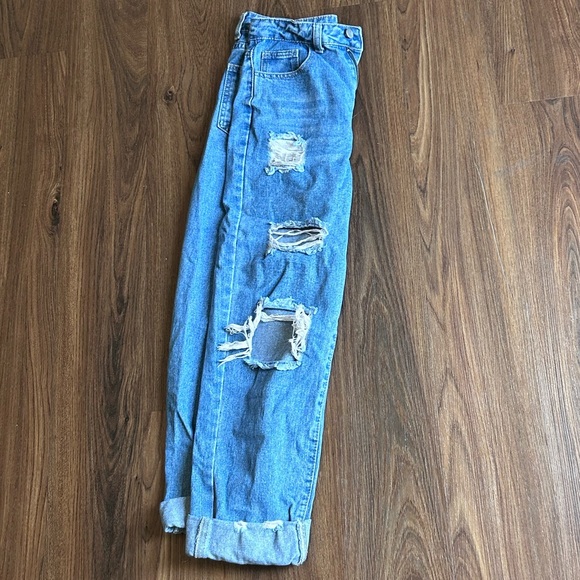 Your fav mom jeans - Picture 7 of 8